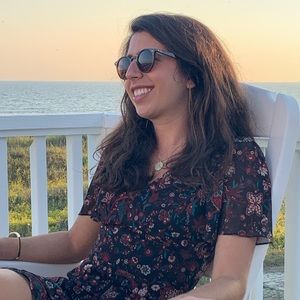 Meet your Posher, Christina